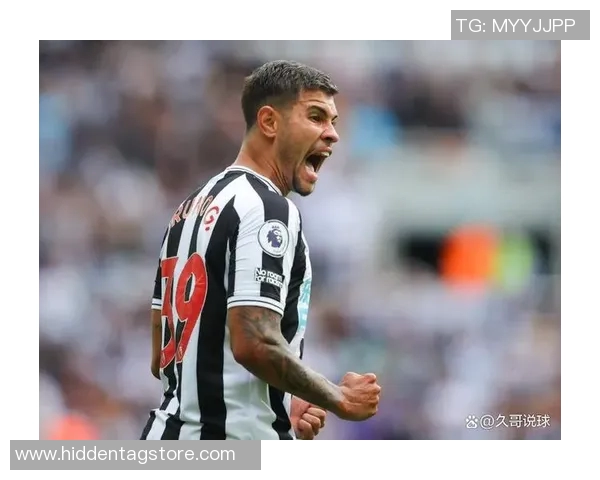 防守型中场足球明星的崛起与战术价值分析